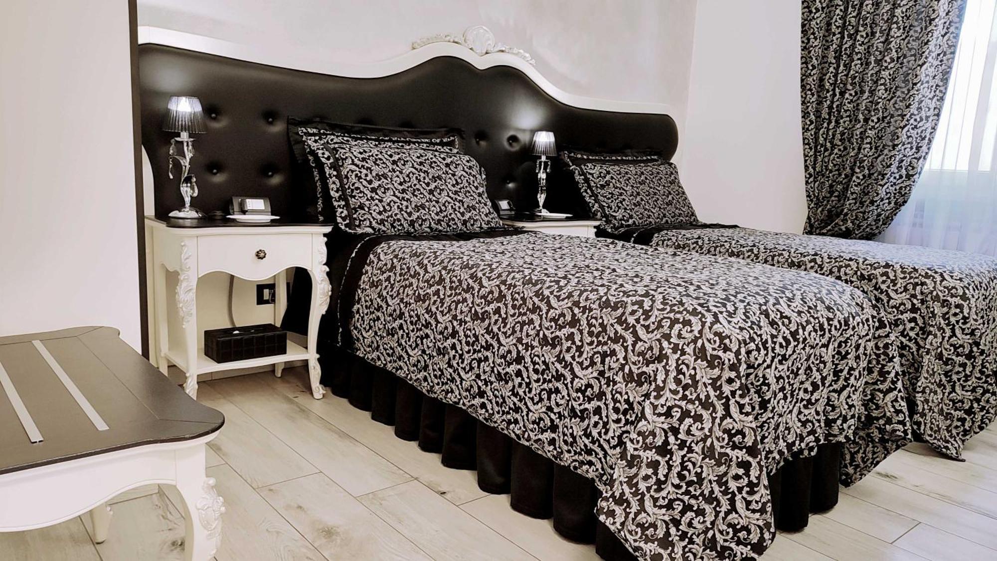 Alloggio Turistico Giulietta E Romeo - Intero Appartamento - Villafranca Di Verona, Zimmer, Holiday Rooms ภายนอก รูปภาพ