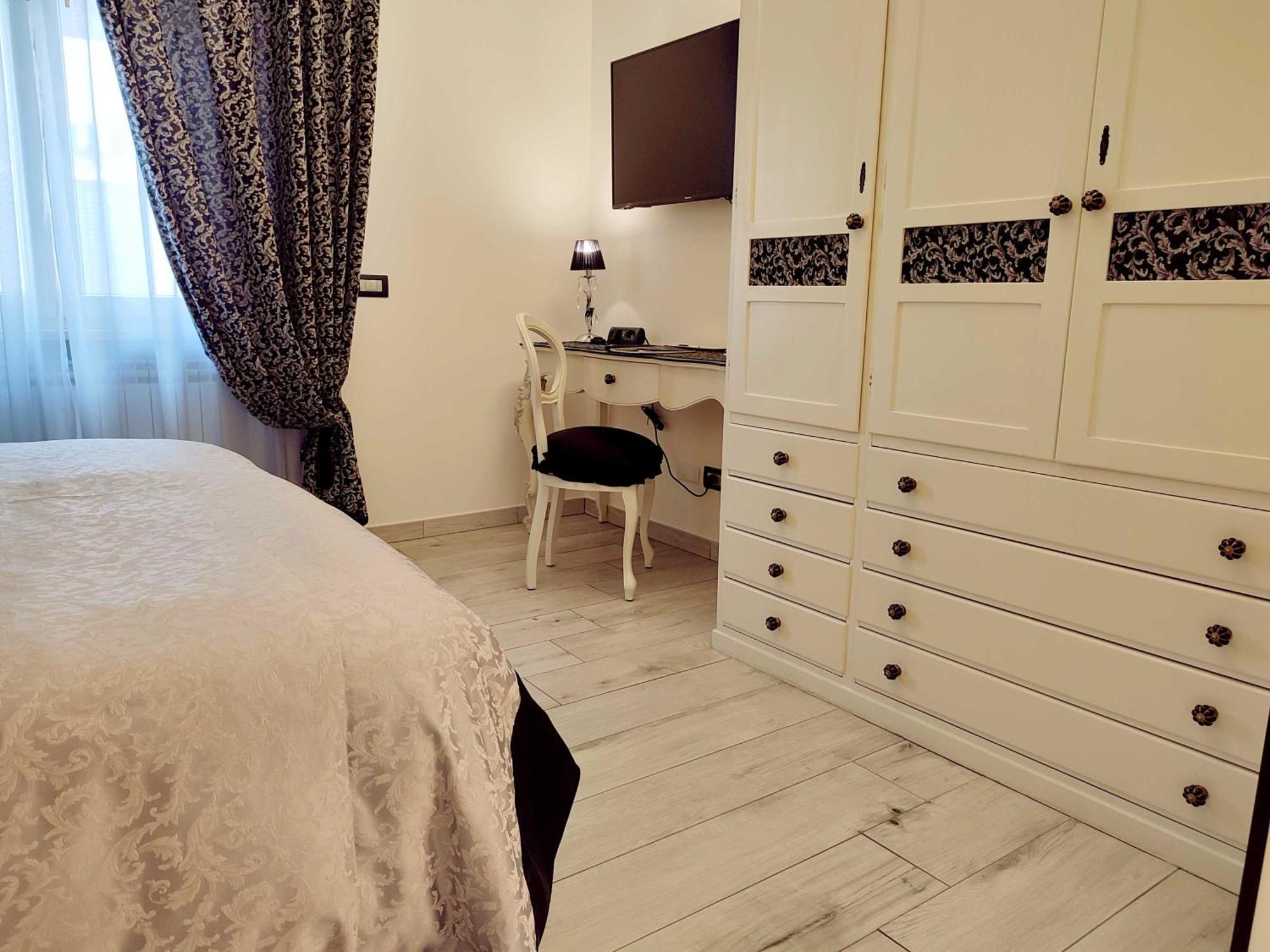 Alloggio Turistico Giulietta E Romeo - Intero Appartamento - Villafranca Di Verona, Zimmer, Holiday Rooms ภายนอก รูปภาพ