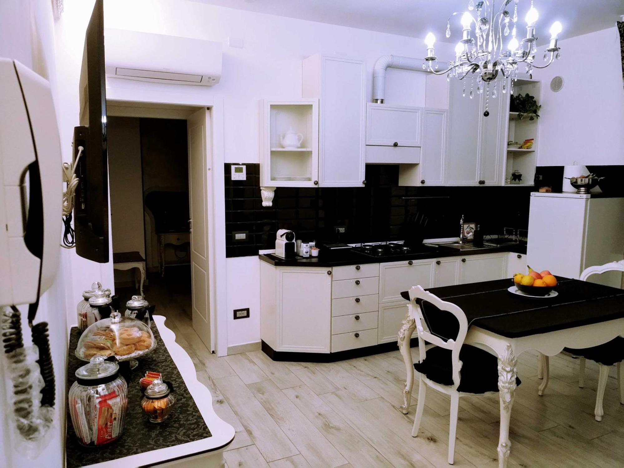 Alloggio Turistico Giulietta E Romeo - Intero Appartamento - Villafranca Di Verona, Zimmer, Holiday Rooms ภายนอก รูปภาพ