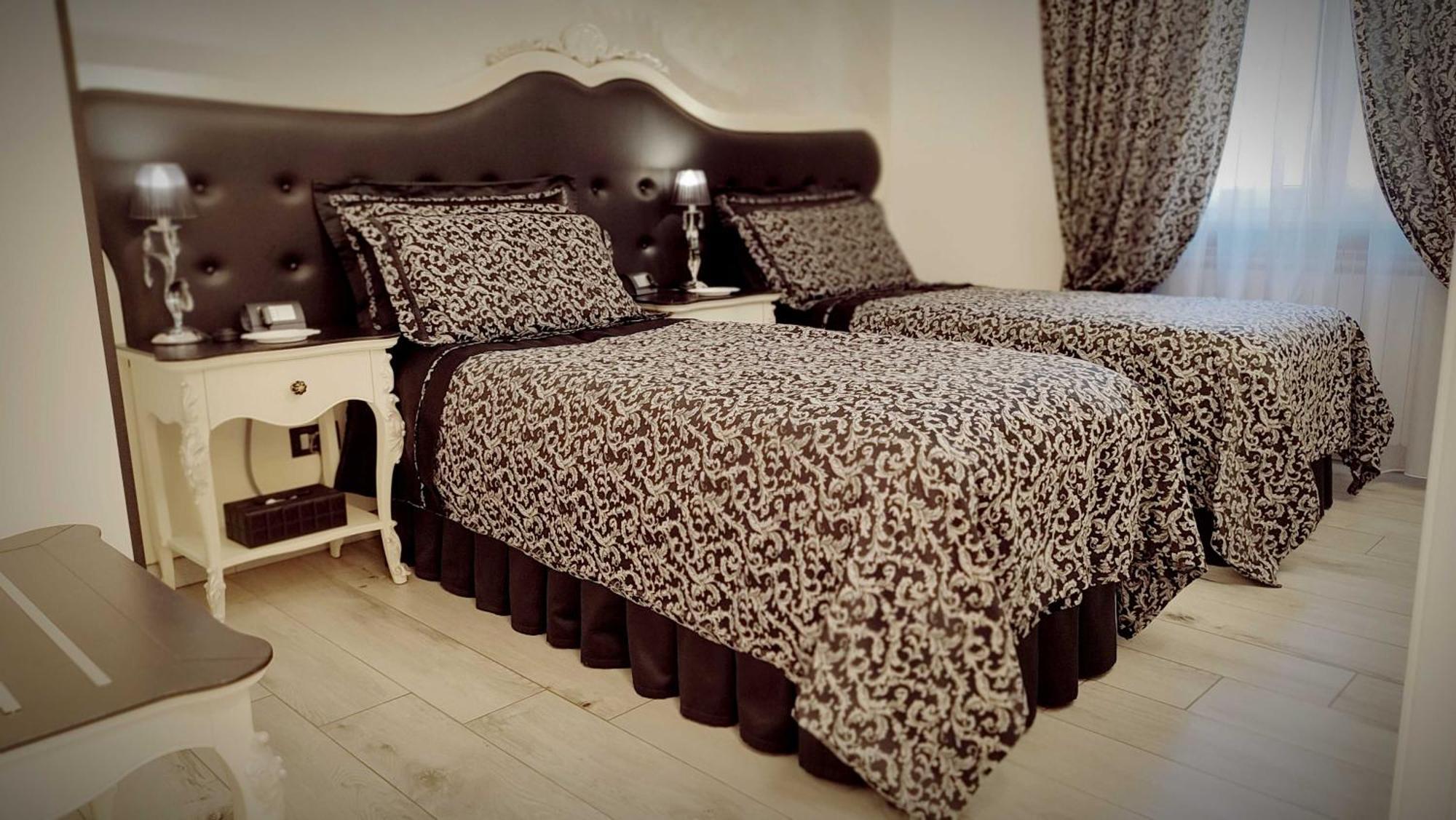 Alloggio Turistico Giulietta E Romeo - Intero Appartamento - Villafranca Di Verona, Zimmer, Holiday Rooms ภายนอก รูปภาพ